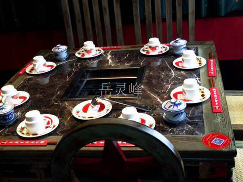 能烤能火鍋的桌子家具（m.arfit.cn)